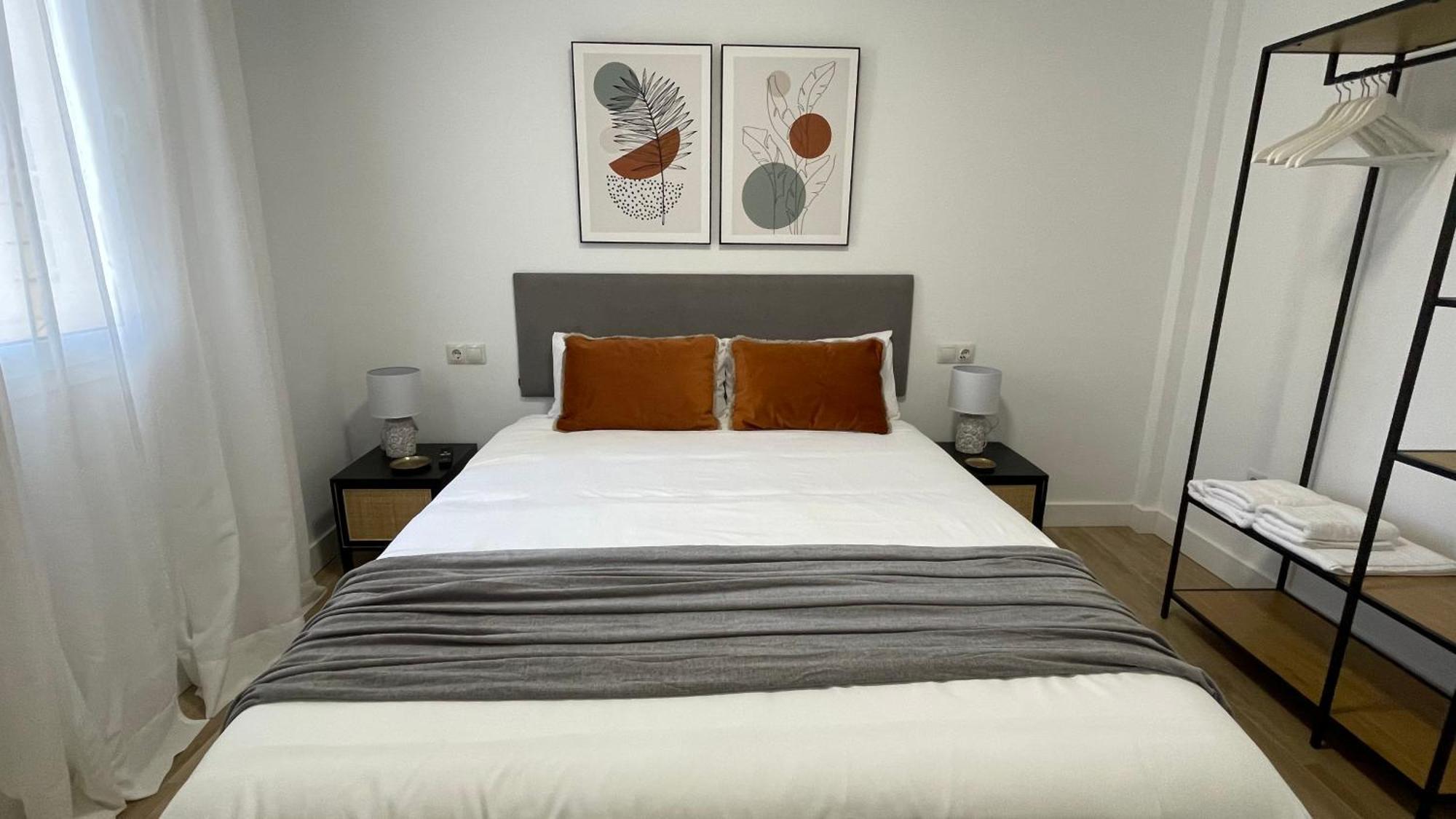 Diseno Y Comodidad En Bami Seville